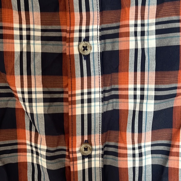 Eddie Bauer Mens button up shirt - medium - Picture 2 of 6